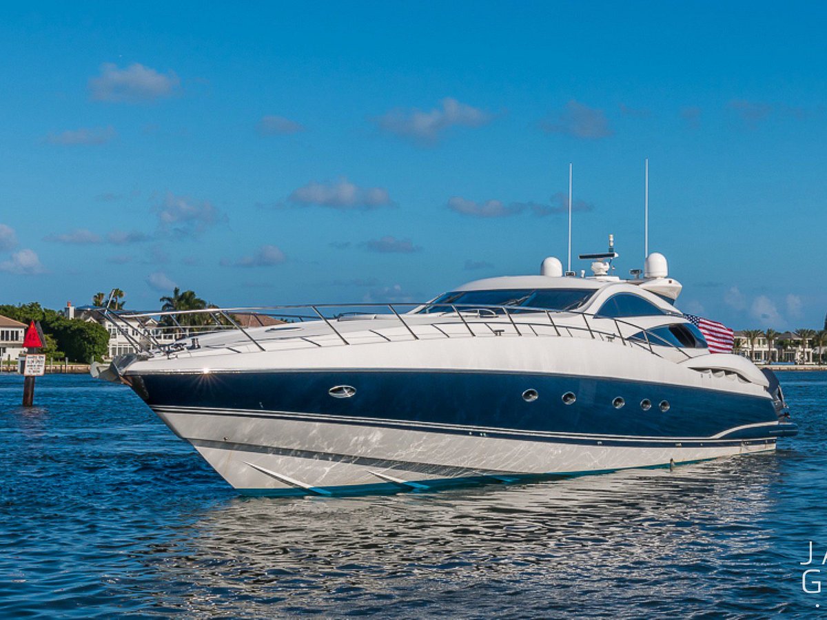 yacht charter miami beach