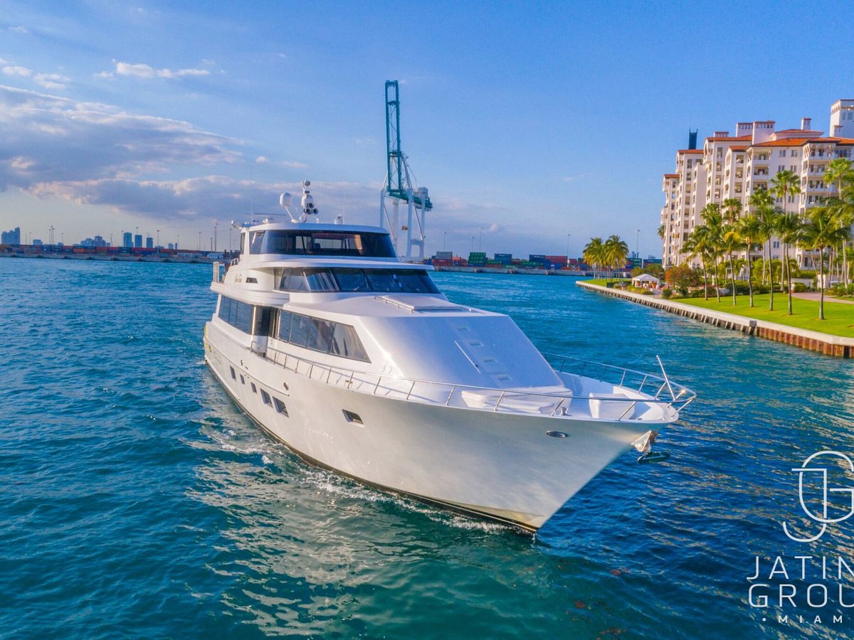 yacht charter miami beach