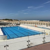 het strandbad in Oostduinkerke