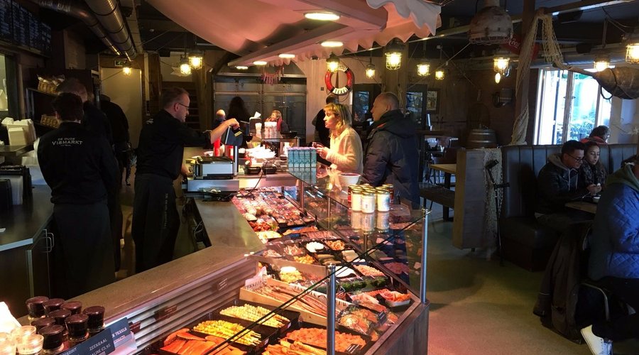 Super display of fresh fish