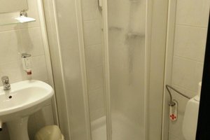 Room & Suite
