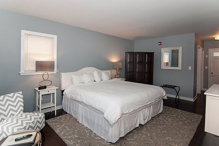 THE INN ON MAIN - Prices & Motel Reviews (Wolfeboro, NH)