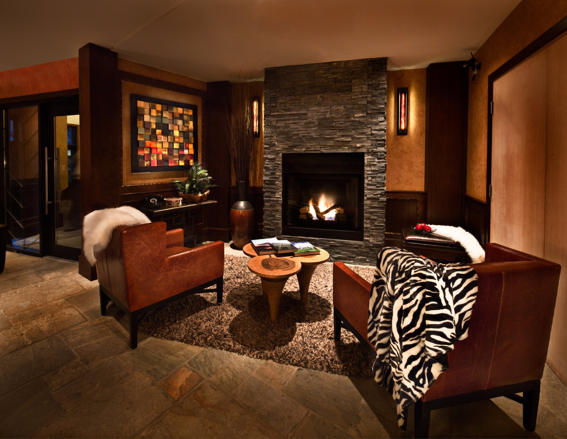 EXECUTIVE INN AT WHISTLER VILLAGE $155 ($̶2̶9̶0̶) - Prices & Hotel