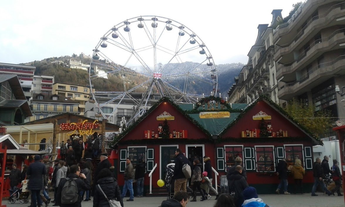 CHRISTMAS MARKET IN MONTREUX What to Know Before You Go