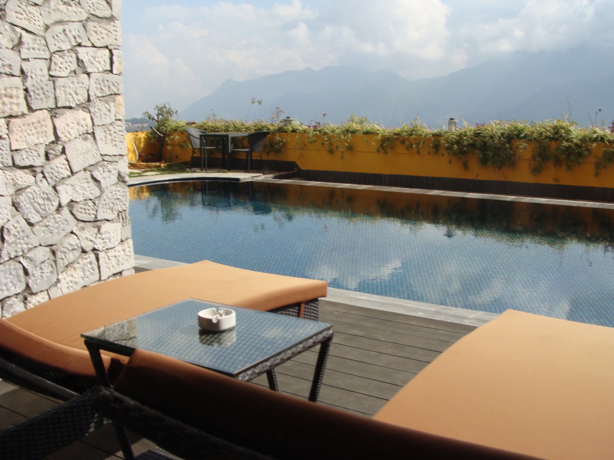 ALIANA Boutique Sapa Hotel Spa Pool Pictures Reviews Tripadvisor   Small Pool With A View 