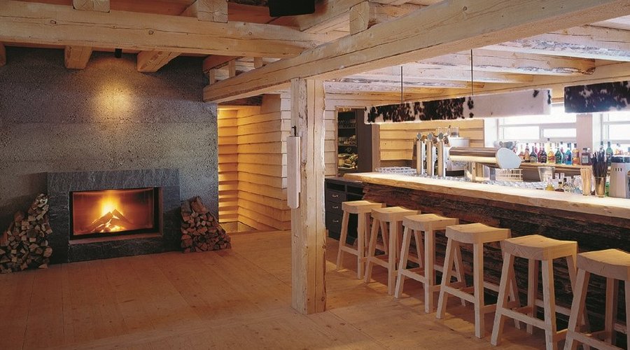 Bar unten