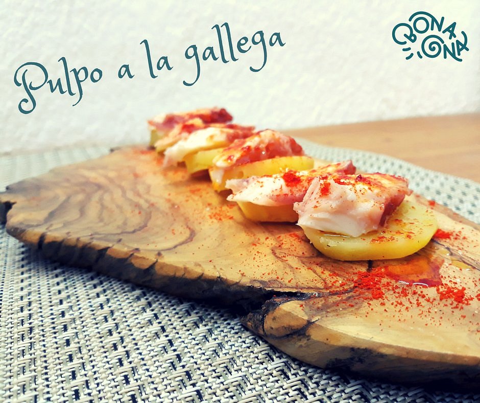 https://dynamic-media-cdn.tripadvisor.com/media/photo-o/11/67/bd/04/pulpo-a-la-gallega.jpg?w=1000&h=-1&s=1