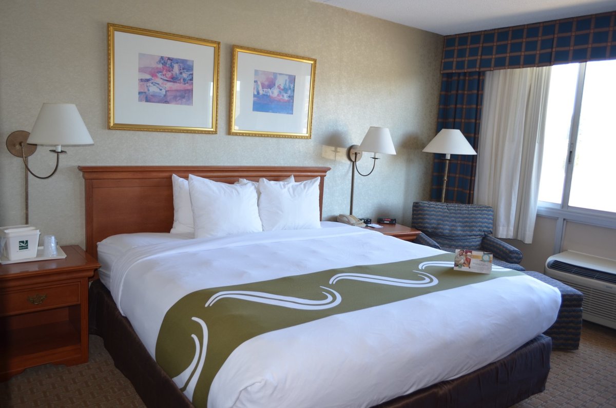 Quality Inn Rooms: Pictures & Reviews - Tripadvisor