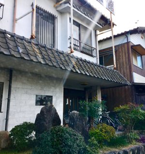 まなべ旅館 外観