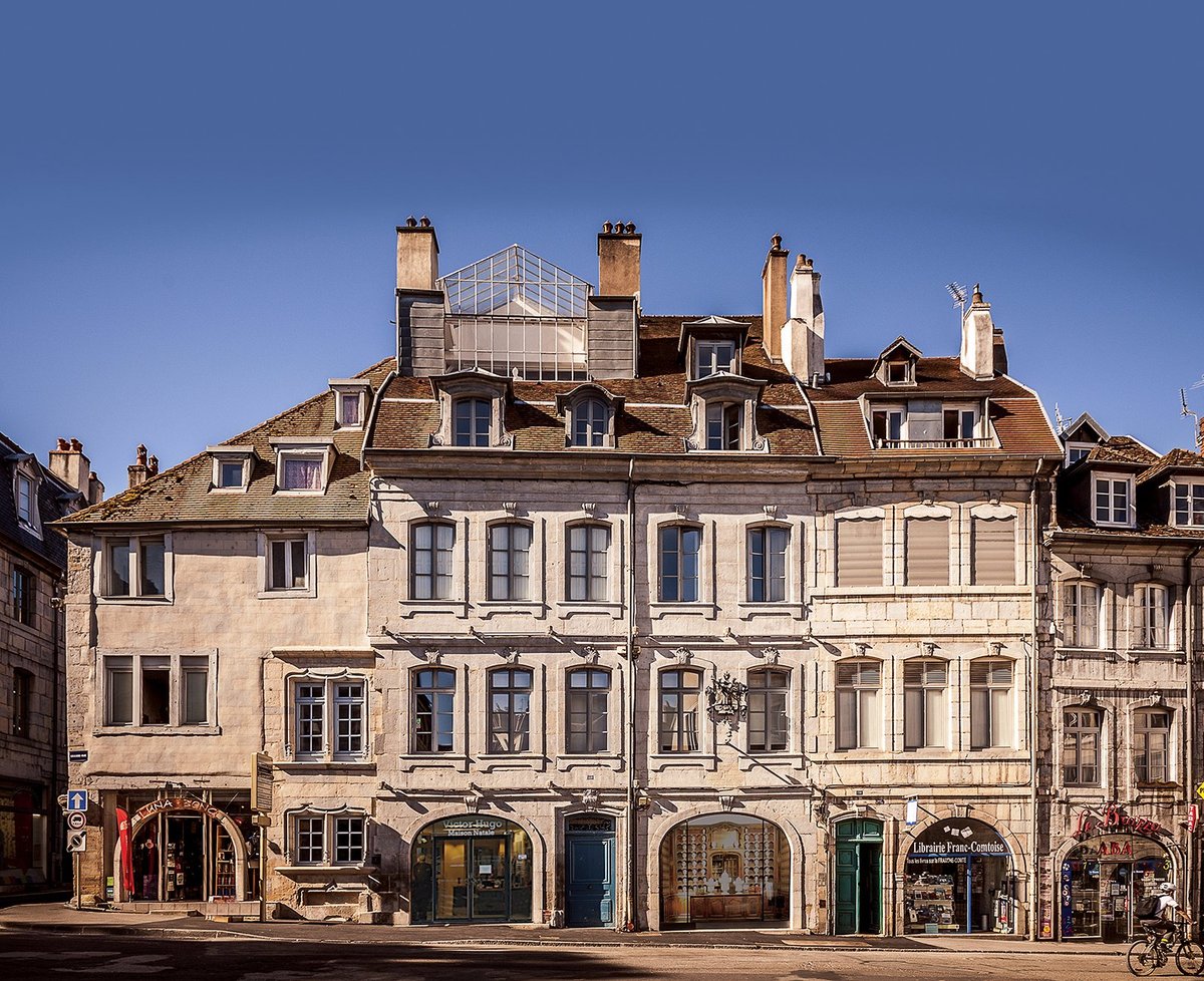 MUSEO VICTOR HUGO BENSANZON FRANCIA