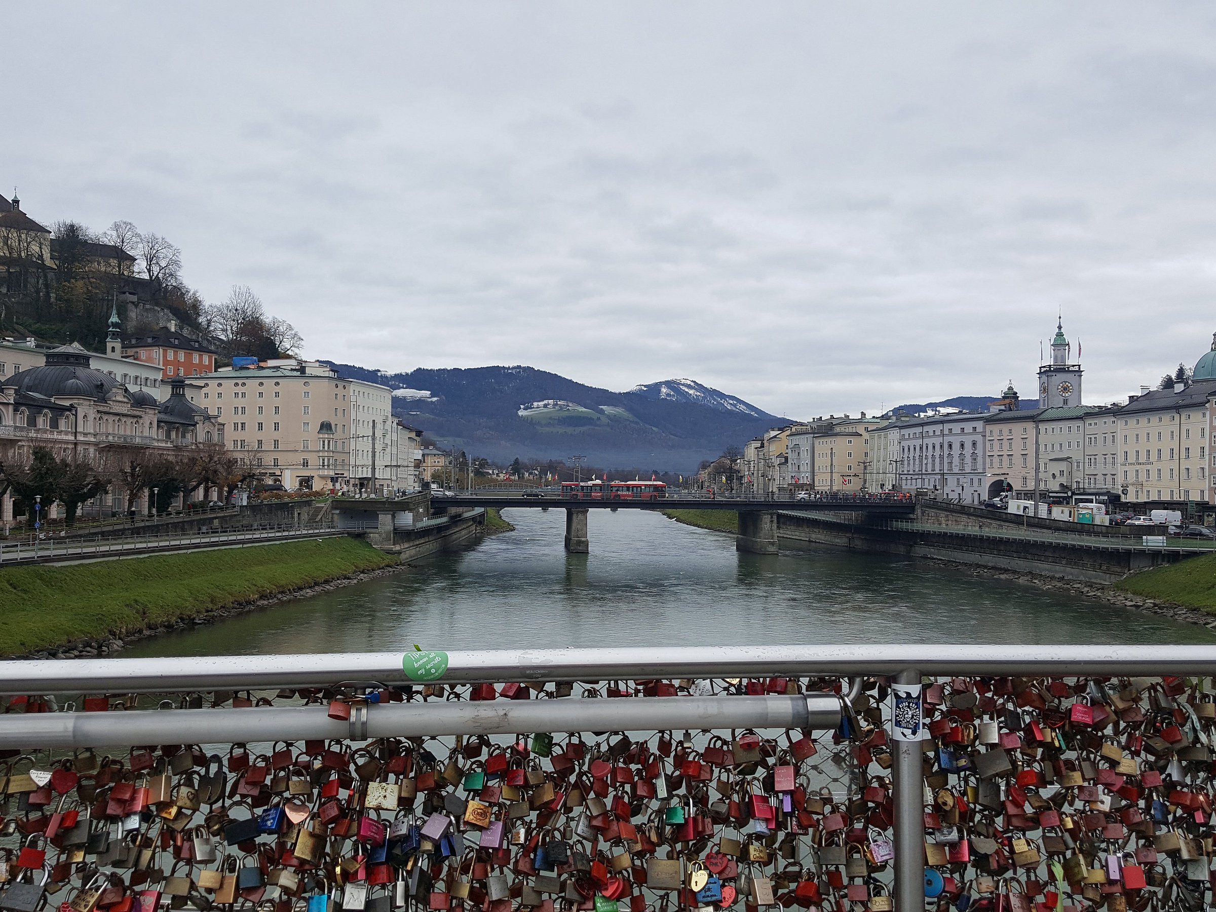 gray line city tour salzburg