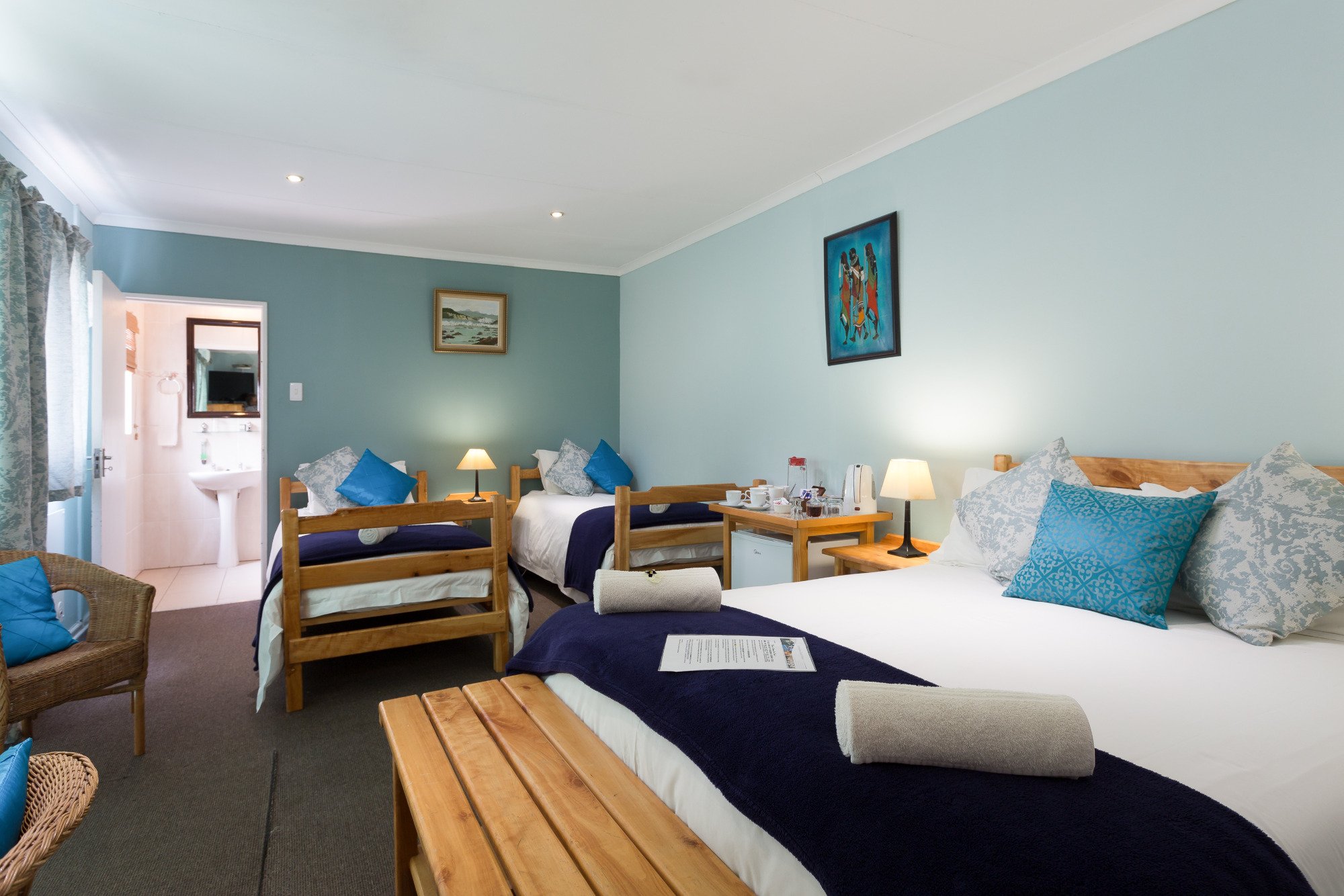 Hotel photo 19 of Colesview Guest House.