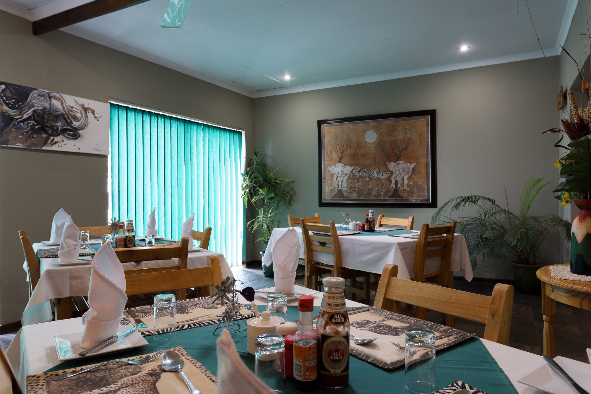Hotel photo 3 of Colesview Guest House.