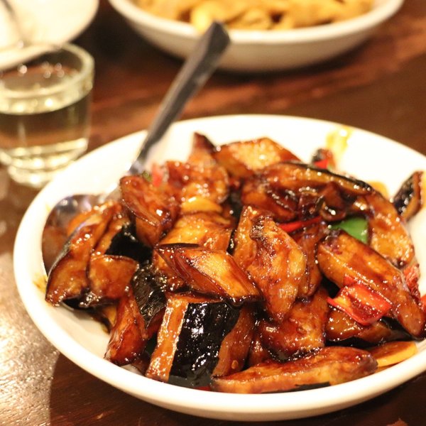 THE 10 BEST Restaurants Near Magpie Residence (Updated 2024)
