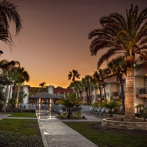 La Quinta Inn by Wyndham Clearwater Central in Clearwater, image may contain: Resort, Hotel, Building, Villa