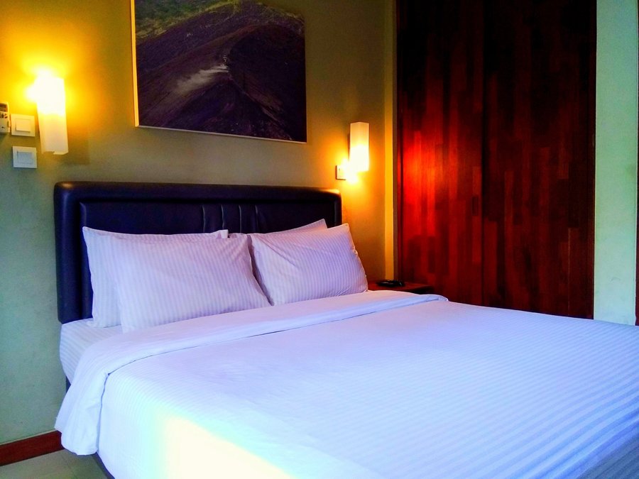 Get #125  One Bedroom Deluxe Room In Nusa Dua Background