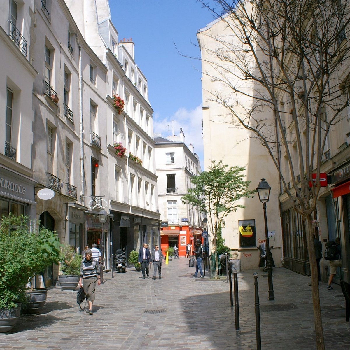 walking tour jewish quarter paris