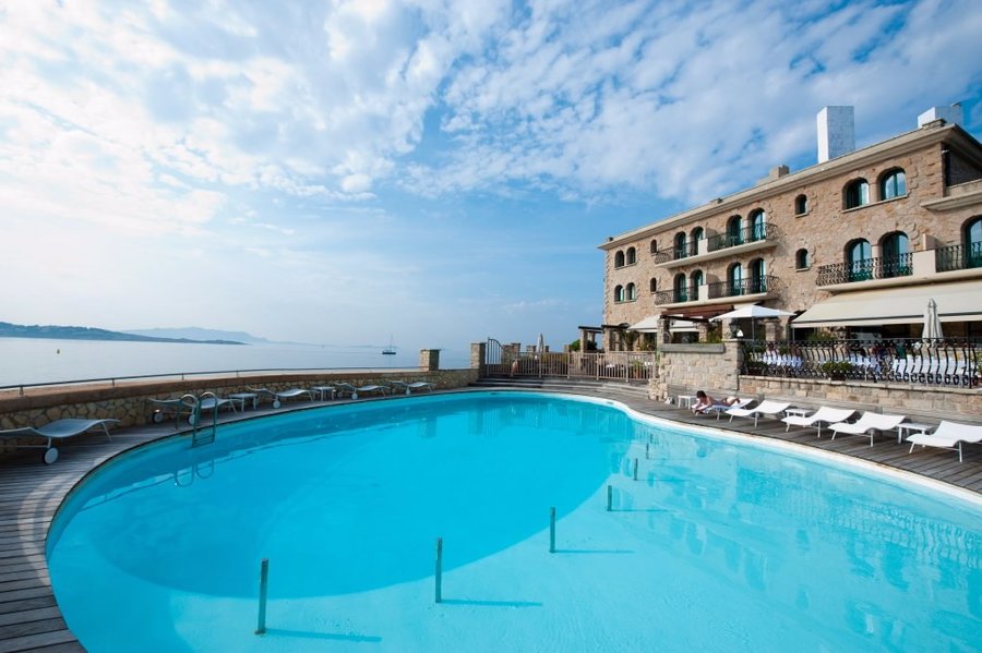 HOTEL LE DELOS - Updated 2022 Prices (Ile de Bendor, France)