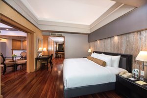 Room & Suite