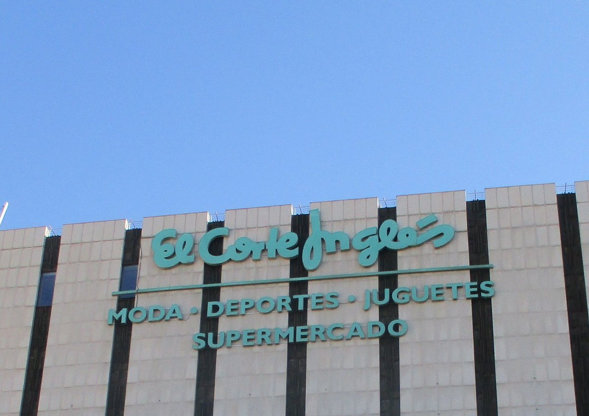 File:Madrid - El Corte Inglés Castellana 3.jpg - Wikimedia Commons