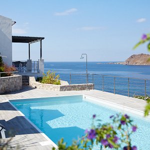 Superior Seafront Villa with Private Pool