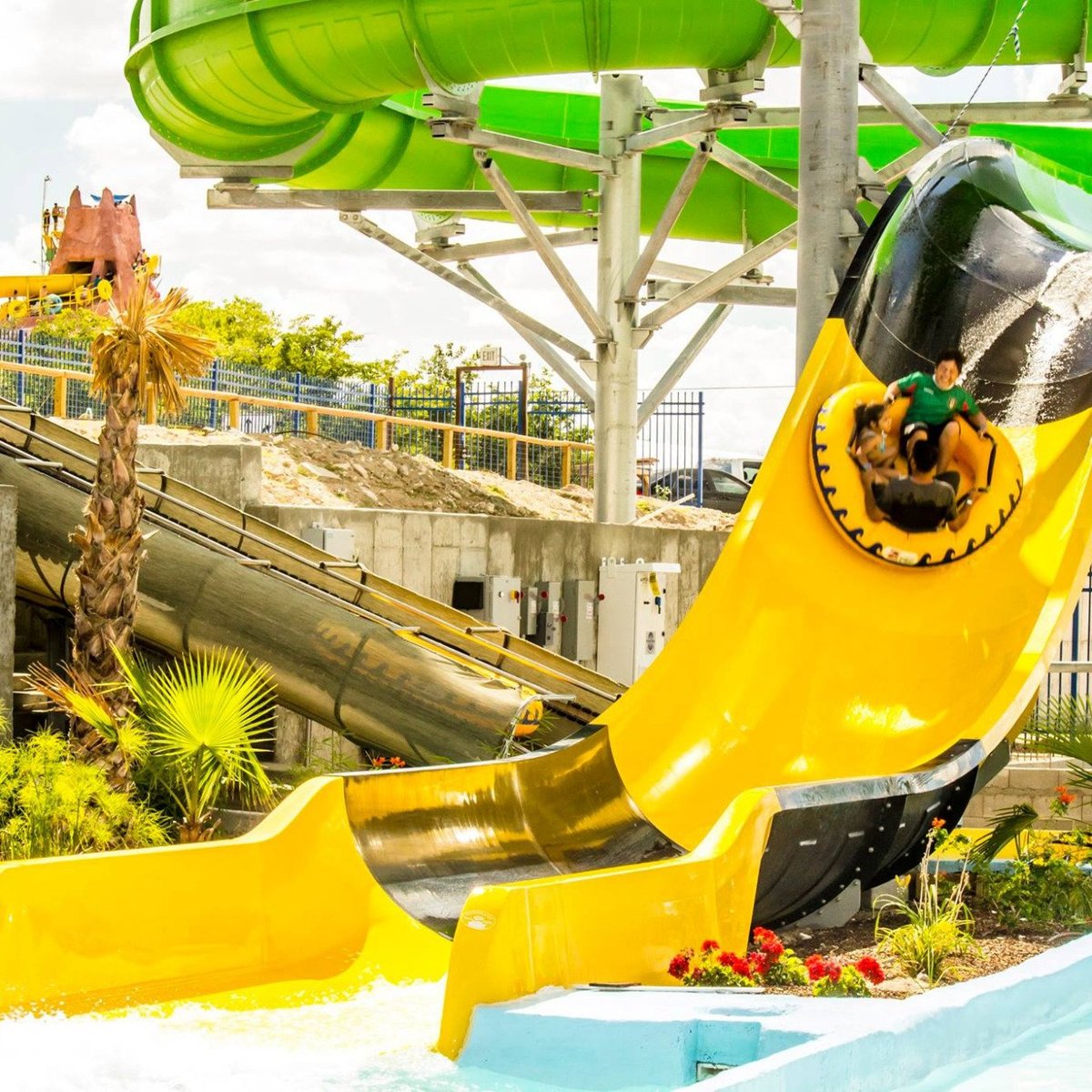 Wet 'N' Wild Waterworld (El Paso) - All You Need to Know BEFORE You Go