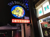 picture Smoothies Bulldog Coffeeshop the bulldog energy coffeeshop