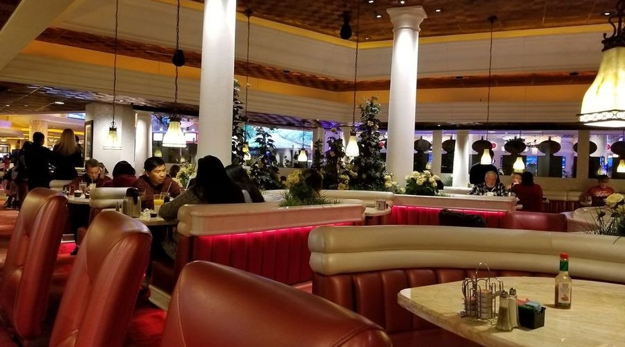 Cafe Bellini