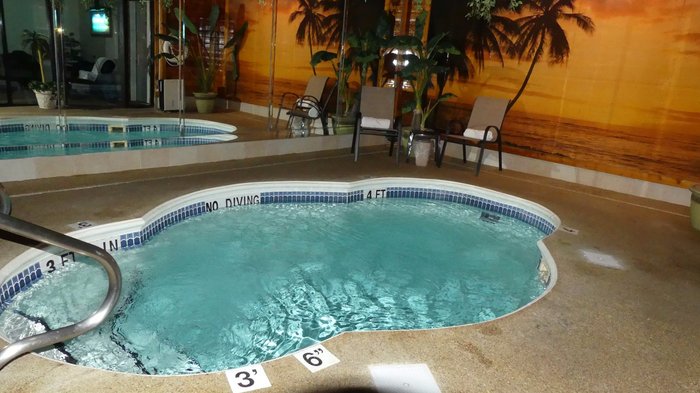 Sybaris Indianapolis Pool: Pictures & Reviews - Tripadvisor