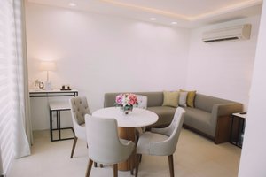 Room & Suite