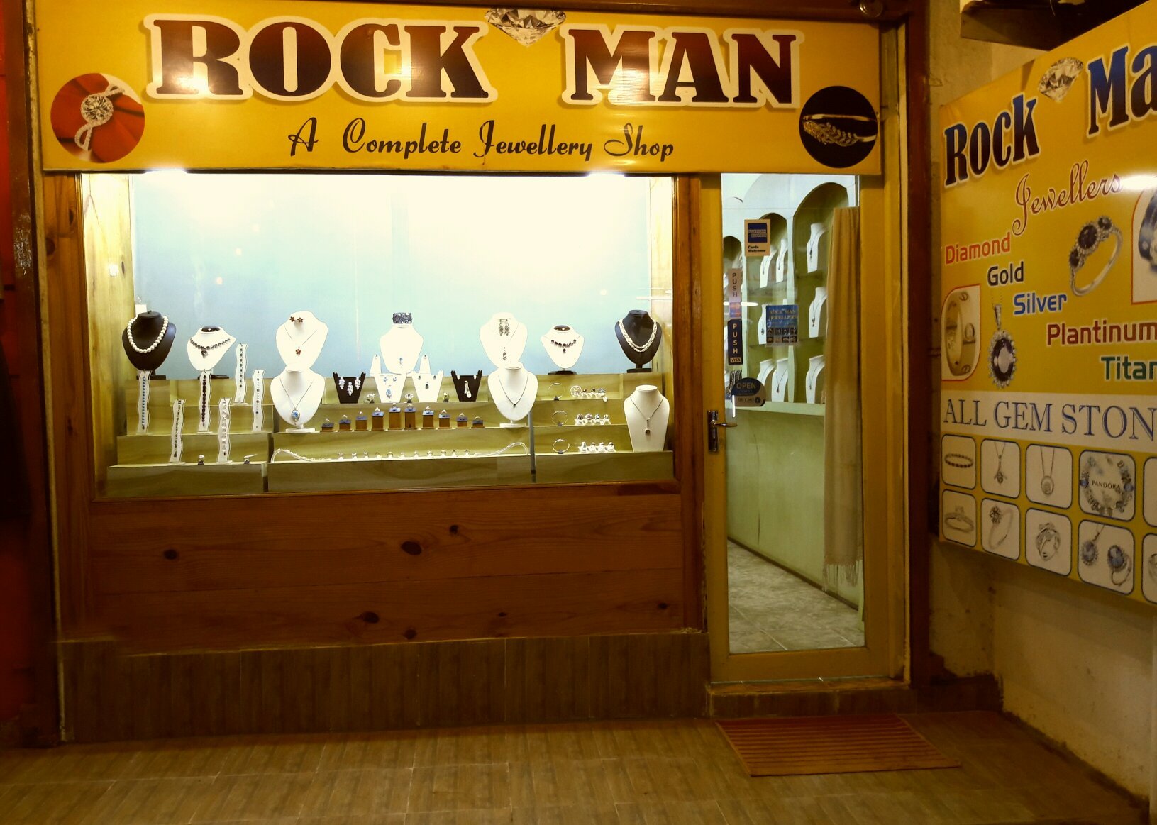 Rockmans jewellery sale