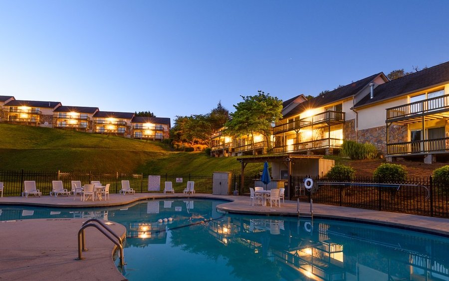 KINGWOOD RESORT - UPDATED 2022 Hotel Reviews & Price Comparison