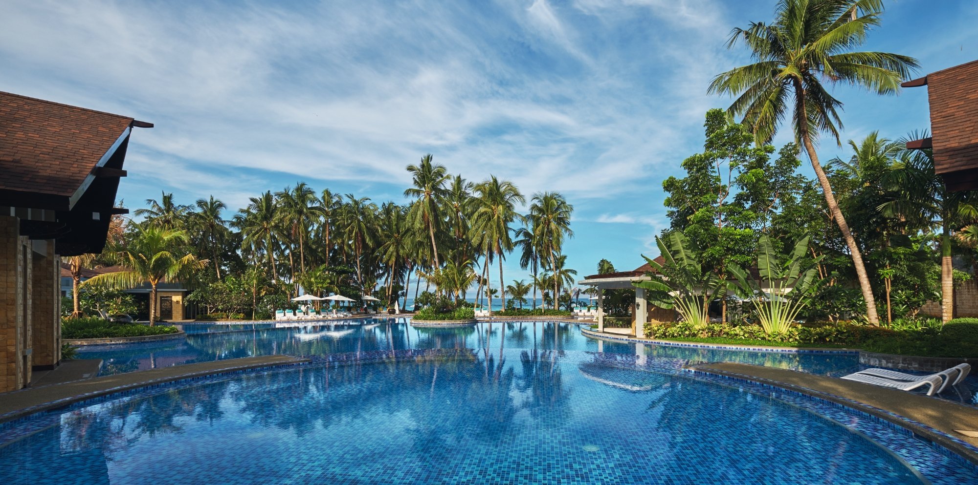 Movenpick Resort & Spa Boracay Pool Pictures & Reviews - Tripadvisor