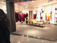 High end mall - Review of Teemall Department Stores(Teemall Shop),  Guangzhou, China - Tripadvisor