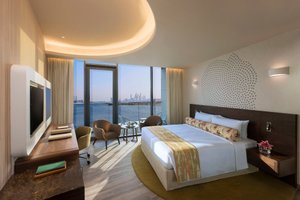 Room & Suite