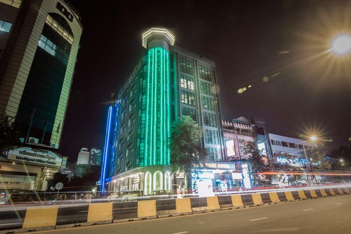 NEW YORK HOTEL $20 ($̶4̶0̶) - Prices & Reviews - Phnom Penh, Cambodia