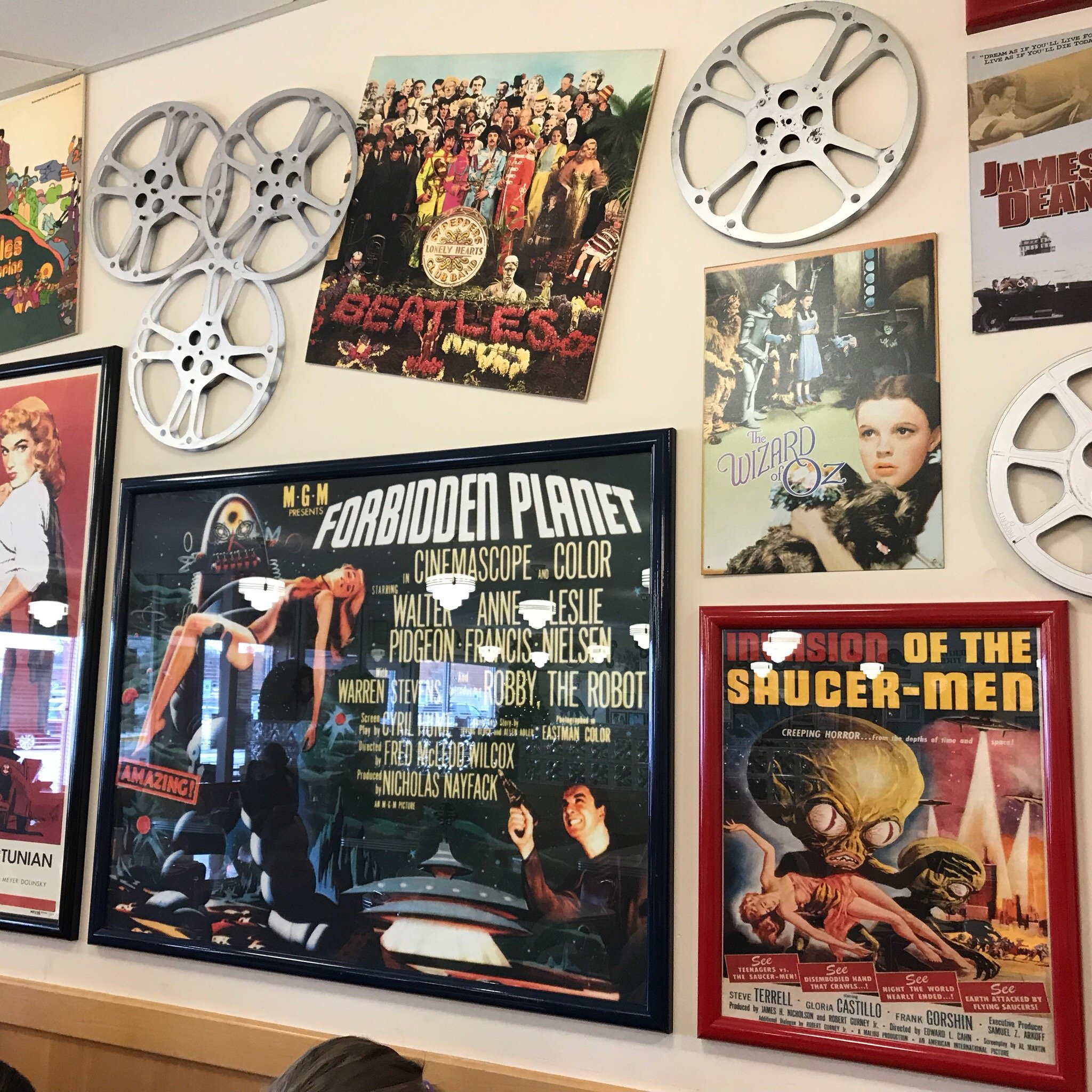 DOUGLAS AVENUE DINER, Racine Menu, Prices & Restaurant Reviews