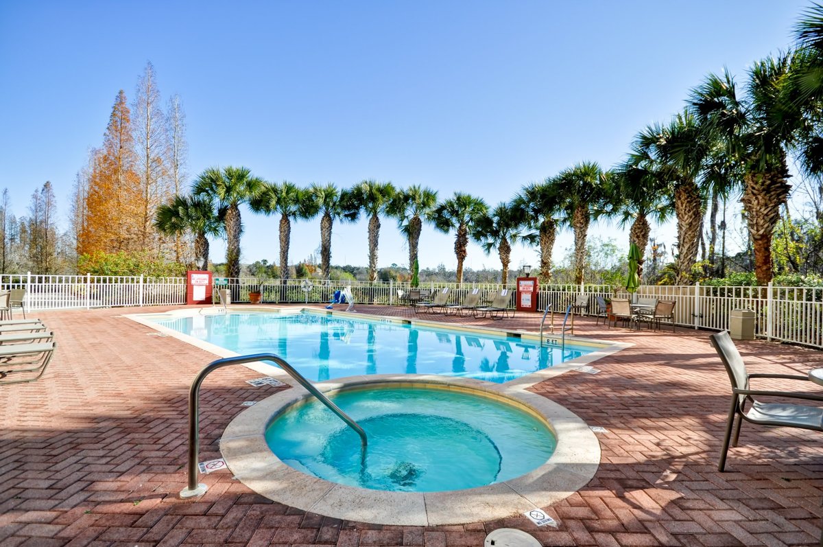 Hilton Garden Inn Tampa North Pool Pictures & Reviews - Tripadvisor