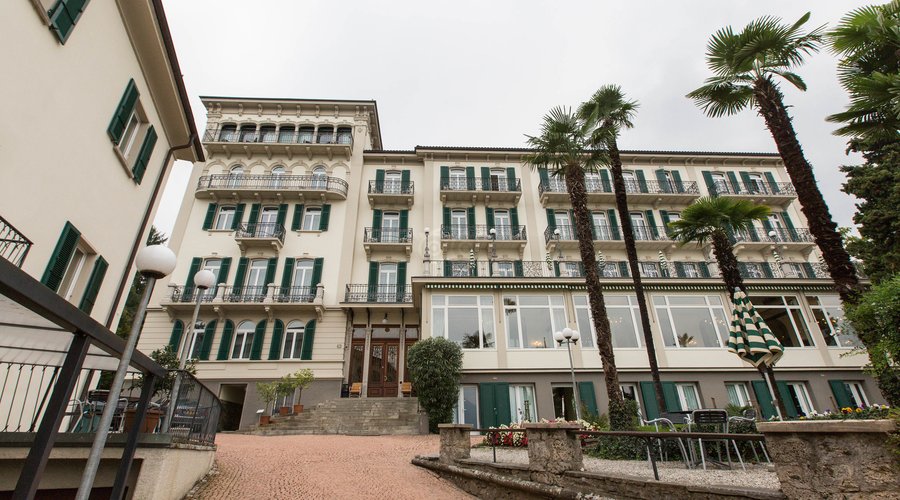 The Building at the Continental Parkhotel