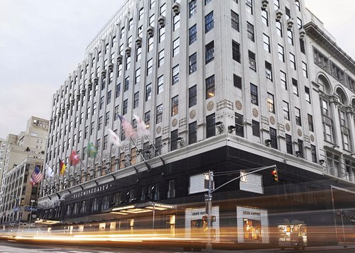 8 Best NYC Department Stores for Shopping and More