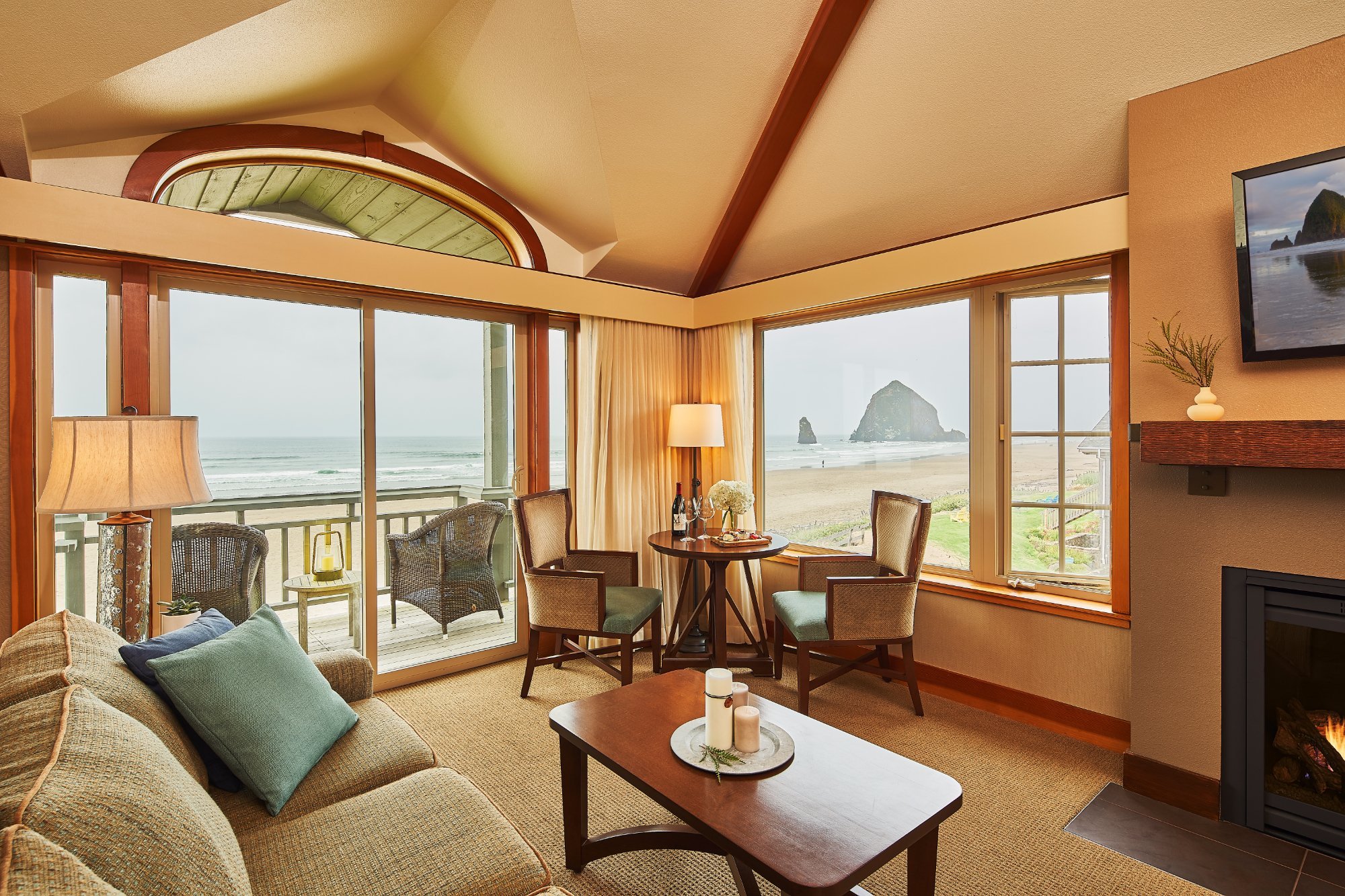 Stephanie Inn & Dining Room by null