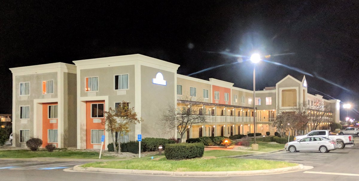 DAYS INN BY WYNDHAM FLORENCE CINCINNATI AREA $66 ($̶8̶7̶) - Updated ...