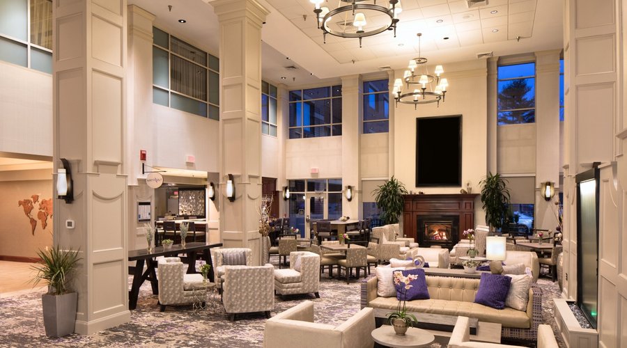 Welcome to Embassy Suites by Hilton Portland! 