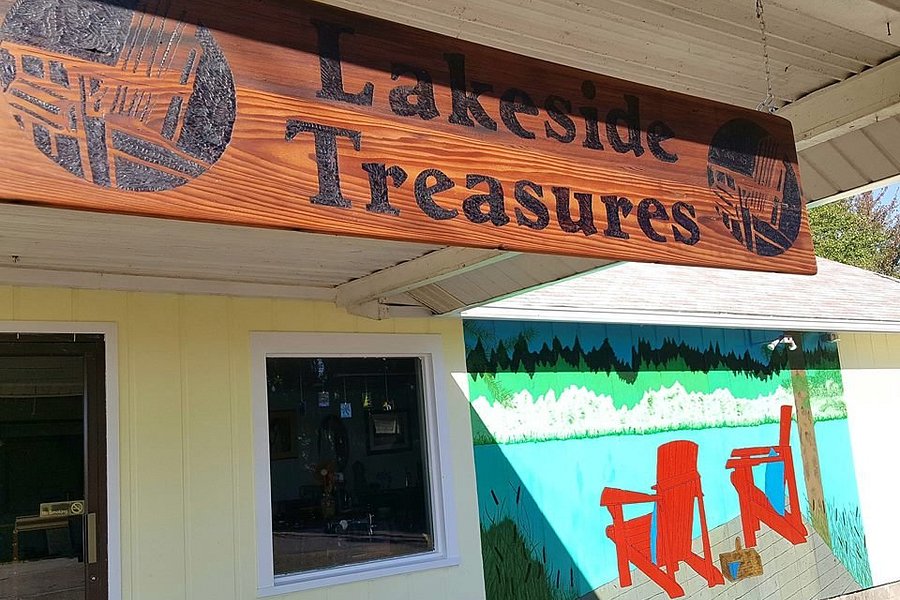Lakeside Treasures image