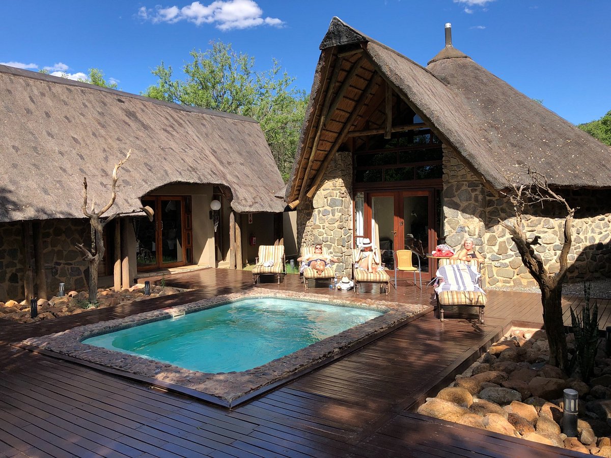 Black Rhino Game Lodge, hotel in Pilanesberg National Park