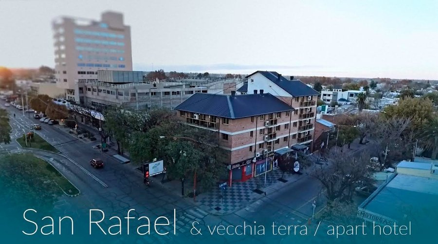 Panorámica fachada edificio