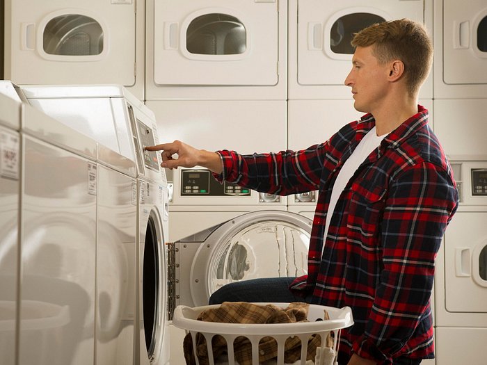 Debate divides people over where a washing machine should go in a house, indy100