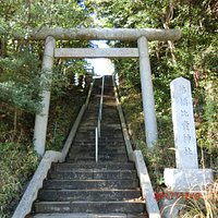 鳥居と石段