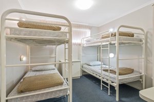 Room & Suite