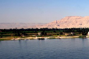 الغرفة والجناح